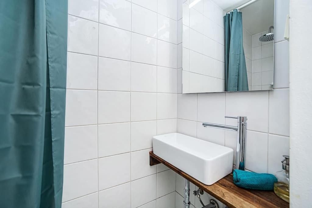 Cozy Old Town Stay - 1-Bedroom Apartment Prag Exteriör bild